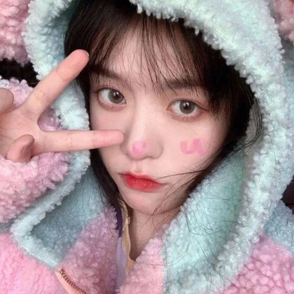 艾莉莎与玛榭拉